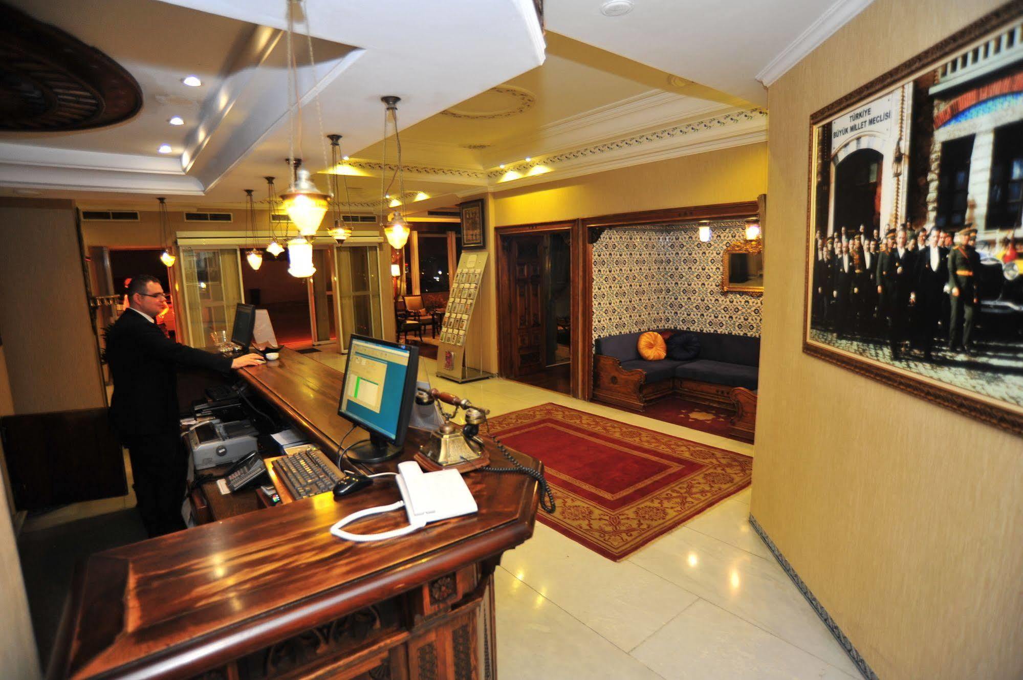 อเนมอน โฮเต็ล อิซเมียร์ Hotel อิซมีร์ ภายนอก รูปภาพ